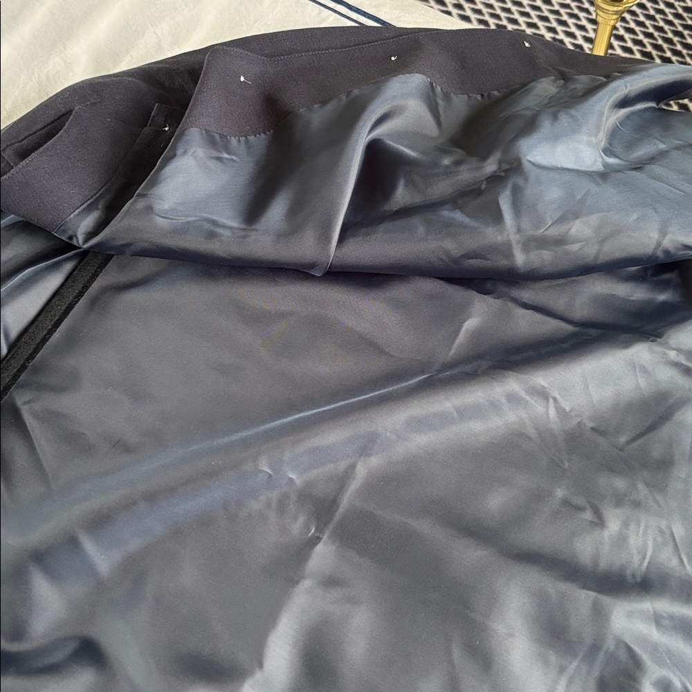 Navy Button-Front 3/4 Sleeve linen blend lined jacket. - Picture 10 of 16